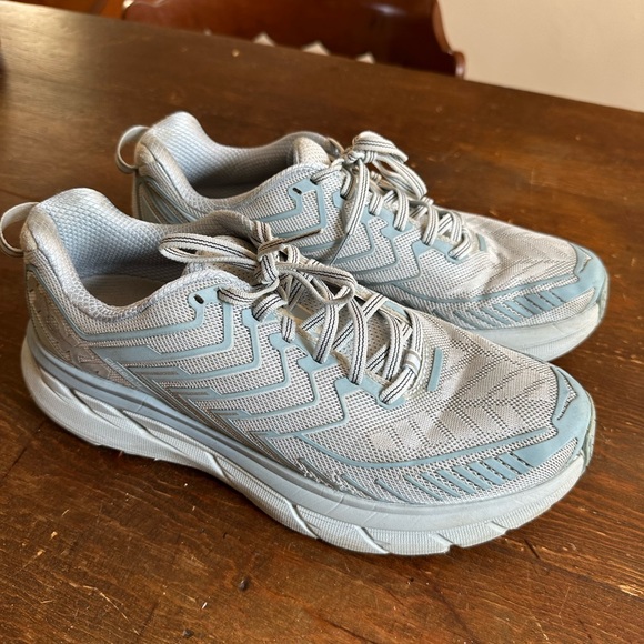 Hoka One One x Outdoor Voices Clifton 4 Sneakers Mist Blue - Picture 3 of 8
